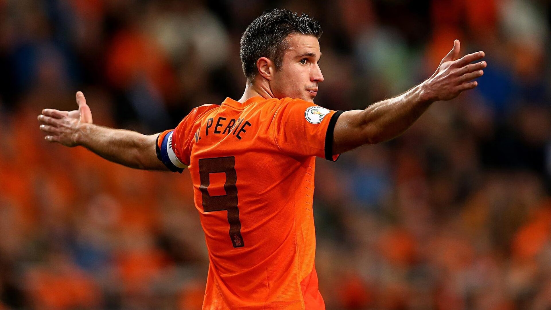 开云集团中国官网-德甲精彩瞬间不断，关键扑救助球队扭转战局，德甲引援